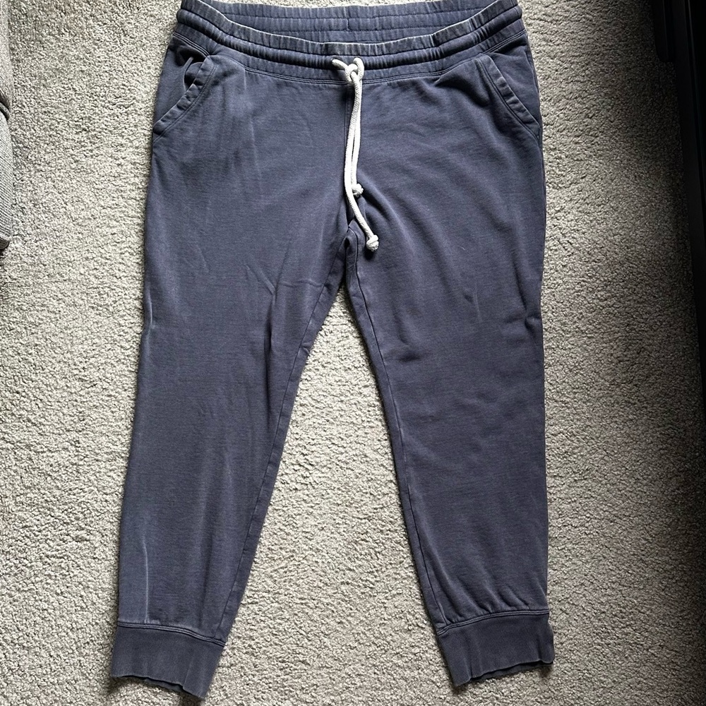 Universal thread XXL sweatpants in washed blue, never worn